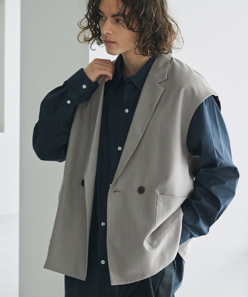 MONO-MART(モノマート)の「TRストレッチ オーバーテーラードジレベスト(ベスト・メンズ・グレー系/グリーン/グレー/ブラック/バーガンディー・M/L)」の3枚目の写真