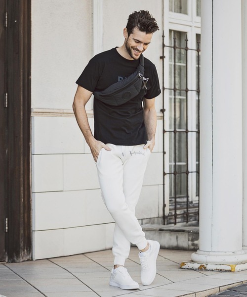 1PIU1UGUALE3  RELAX （ウノピゥウノウグァーレトレ リラックス）の「1PIU1UGUALE3 RELAX(ウノピゥウノウグァーレトレ)サークルロゴボディバッグ（ボディバッグ/ウエストポーチ・メンズ・ブラック・ONE SIZE）」の9枚目の写真