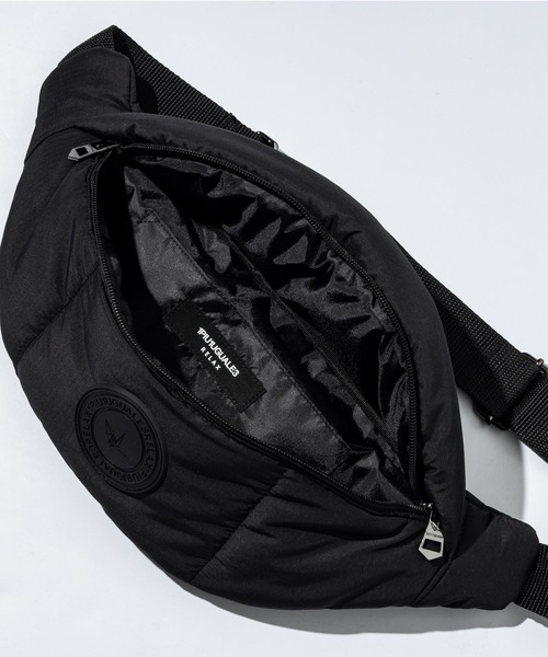 1PIU1UGUALE3  RELAX （ウノピゥウノウグァーレトレ リラックス）の「1PIU1UGUALE3 RELAX(ウノピゥウノウグァーレトレ)サークルロゴボディバッグ（ボディバッグ/ウエストポーチ・メンズ・ブラック・ONE SIZE）」の13枚目の写真