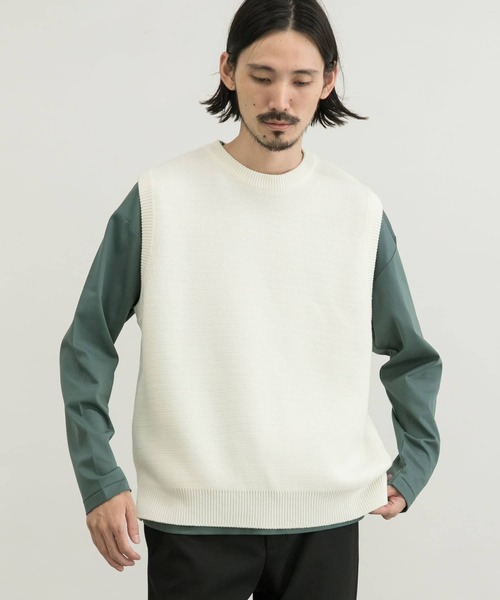 URBAN RESEARCH（アーバンリサーチ）の「ミラノリブクルーニットベスト（ベスト・メンズ・オフホワイト/ブラック/ライトグレー/グレー系その他・MEDIUM/LARGE/X-LARGE）」の8枚目の写真