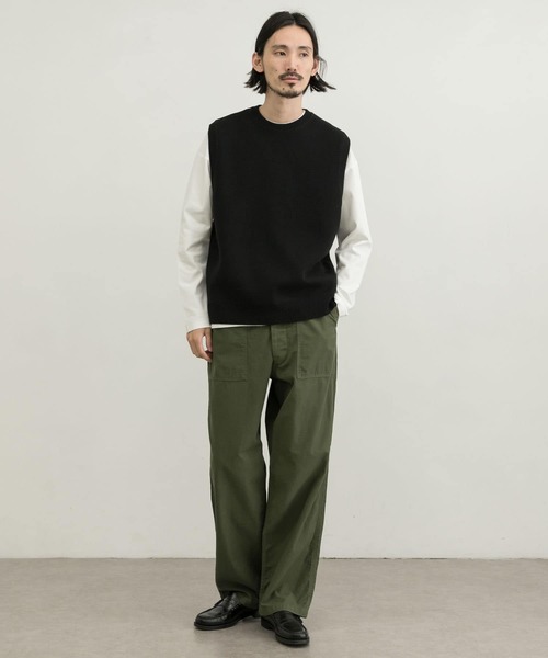 URBAN RESEARCH（アーバンリサーチ）の「ミラノリブクルーニットベスト（ベスト・メンズ・オフホワイト/ブラック/ライトグレー/グレー系その他・MEDIUM/LARGE/X-LARGE）」の5枚目の写真