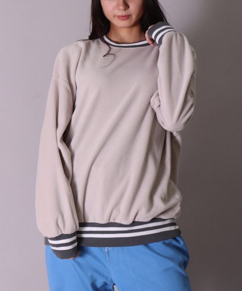 BAYBLO（ベイブロ）の「(DV)【ユニセックス】ライン入り マイクロフリース スウェット プルオーバー（スウェット・メンズ・ブラック/チャコールグレー/ダークグリーン/ベージュ/ネイビー/グレイッシュベージュ・LARGE/MEDIUM/X-LARGE）」の12枚目の写真