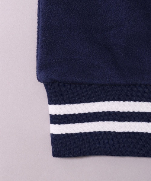 BAYBLO（ベイブロ）の「(DV)【ユニセックス】ライン入り マイクロフリース スウェット プルオーバー（スウェット・メンズ・ブラック/チャコールグレー/ダークグリーン/ベージュ/ネイビー/グレイッシュベージュ・LARGE/MEDIUM/X-LARGE）」の20枚目の写真