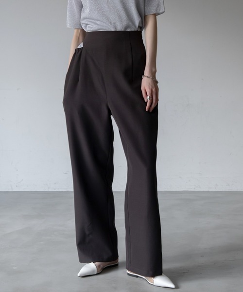 VACANCY（ヴァカンシー）の「アシンメトリーカットアウトストレートパンツ（その他パンツ・レディース・ホワイト/チャコールグレー/ダークパープル・FREE/SMALL）」の14枚目の写真