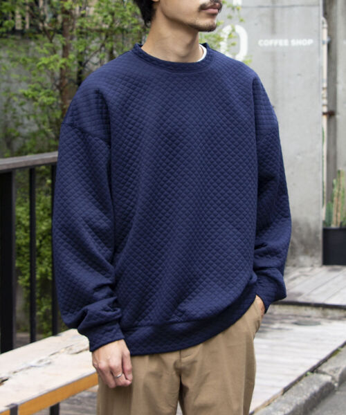 GLOSTER(グロスター)の「【GLOSTER/グロスター】キルティングスウェット プルオーバー(スウェット・メンズ・ブラック/ネイビー/ブラウン/グレー・S/M/L)」の4枚目の写真