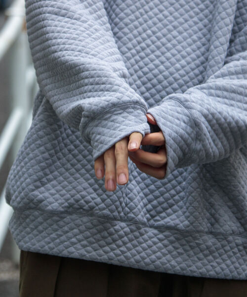 GLOSTER(グロスター)の「【GLOSTER/グロスター】キルティングスウェット プルオーバー(スウェット・メンズ・ブラック/ネイビー/ブラウン/グレー・S/M/L)」の20枚目の写真