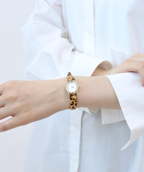 Three Four Time（ｽﾘｰﾌｫｰﾀｲﾑ）の「オーバルアニマルウォッチ(3気圧防水)　/　時計（アナログ腕時計・レディース・レオパード/ベージュ×ブラック・FREE）」の6枚目の写真