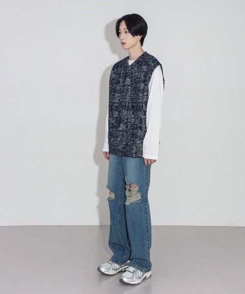 FOLLOWIN（フォロウィン）の「【UNISEX】パターンオーバーフィットVネックベスト（ベスト・メンズ・ブラック/ネイビー/グレー・FREE）」の19枚目の写真