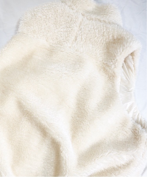 SUNNY SPORTS(サニースポーツ)の「SUNNY SPORTS/サニースポーツ BIGGEST FLEECE VEST TYPE-1ビッゲストフリースベストタイプ1ユニセックス(ベスト・メンズ・ホワイト/ブラック/ベージュ・FREE/MEDIUM)」の17枚目の写真