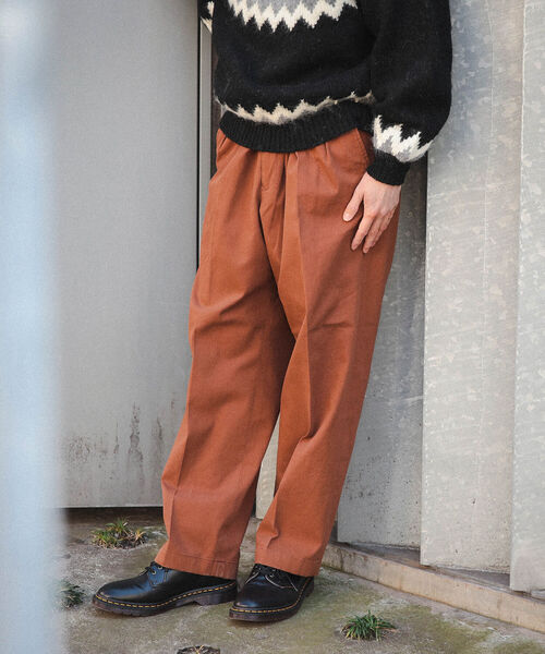 BEAMS(ビームス)の「BEAMS / カルゼ 2プリーツ チノパンツ BEAMS(ビームス)の「BEAMS / カルゼ 2プリーツ チノパンツ