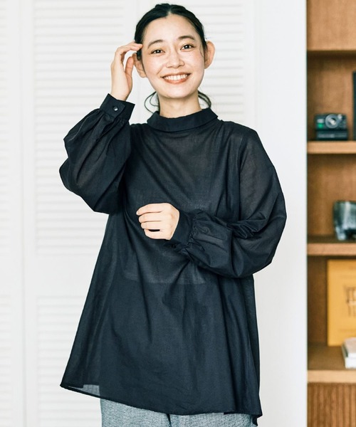 and myera（アンド マイラ）の「ａｎｄ　ｍｙｅｒａ　リボンチュニック（チュニック・レディース・ライトブルー/ブラック・MEDIUM/LARGE/X-LARGE/SMALL）」の2枚目の写真