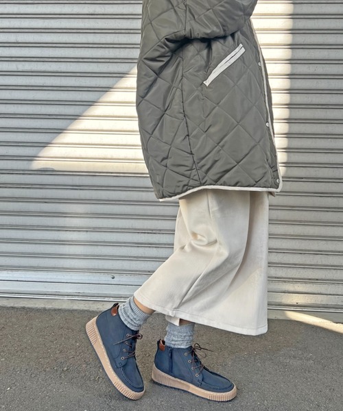 Sugar Sugar(シュガーシュガー)の「【SUGAR SUGAR シュガーシュガー】レースアップワークブーツ(ブーツ・レディース・ベージュ/ネイビー/グレー/イエロー/ワイン・S/M/L/LL)」の3枚目の写真