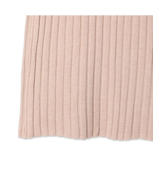 Guess（ゲス）の「Gabrielle Dress Sweater（ニット/セーター・レディース・ブラック/ベージュ・X-SMALL/SMALL/MEDIUM）」の13枚目の写真