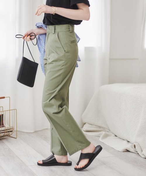 ANGIE（アンジー）の「ハイウエストセンタープレスワークパンツ（チノパンツ・レディース・ブラック/ベージュ/カーキ・SMALL/MEDIUM/LARGE）」の16枚目の写真