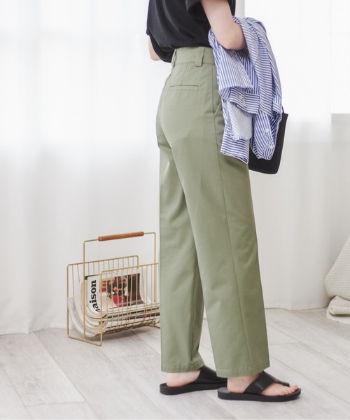 ANGIE（アンジー）の「ハイウエストセンタープレスワークパンツ（チノパンツ・レディース・ブラック/ベージュ/カーキ・SMALL/MEDIUM/LARGE）」の18枚目の写真