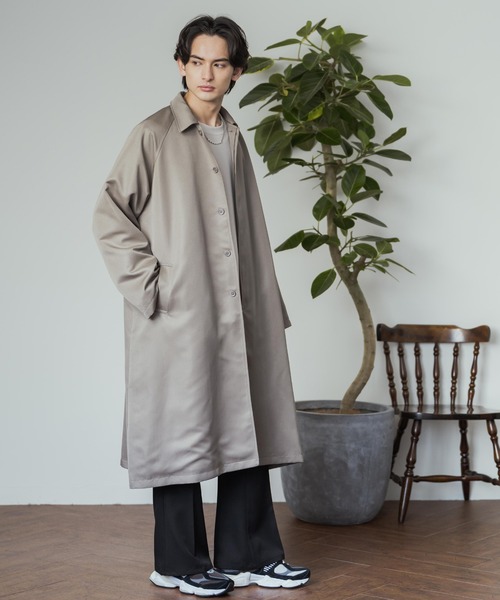 Rocky Monroe（ロッキーモンロー）の「オーバーサイズ ステンカラーロングスプリングコート（ステンカラーコート・メンズ・ベージュ/チャコール/ブラック・M/L）」の6枚目の写真
