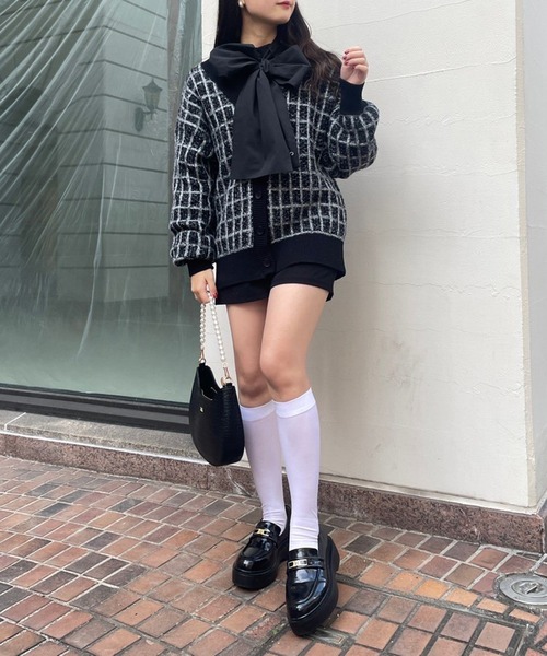 one after another NICE CLAUP（ワンアフターアナザーナイスクラップ）の「ツイードロングカーディガン　2023SS（カーディガン/ボレロ・レディース・ブラック/グレー/アイボリー・FREE）」の4枚目の写真