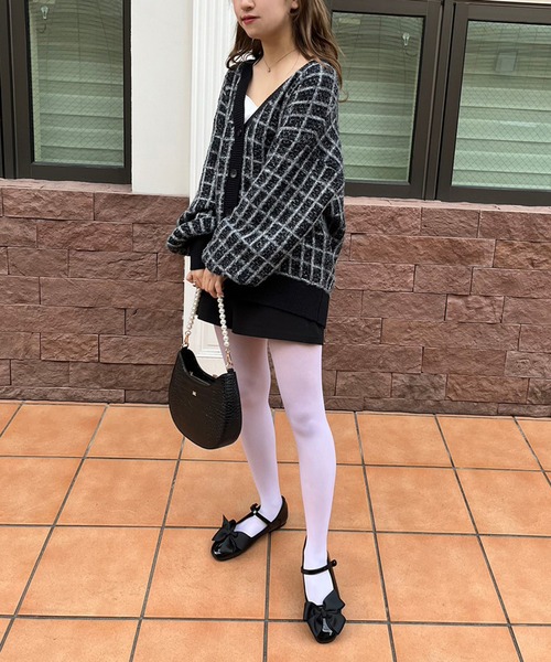 one after another NICE CLAUP（ワンアフターアナザーナイスクラップ）の「ツイードロングカーディガン　2023SS（カーディガン/ボレロ・レディース・ブラック/グレー/アイボリー・FREE）」の5枚目の写真