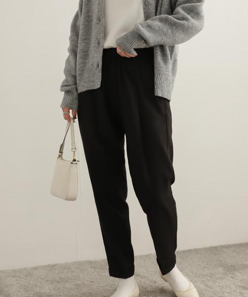URBAN RESEARCH DOORS(アーバンリサーチドアーズ)の「裏起毛テーパードイージーパンツ(その他パンツ・レディース・モカ/ブラック/チャコールグレー・SMALL/MEDIUM)」の14枚目の写真