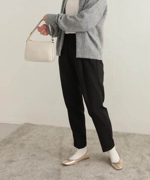 URBAN RESEARCH DOORS(アーバンリサーチドアーズ)の「裏起毛テーパードイージーパンツ(その他パンツ・レディース・モカ/ブラック/チャコールグレー・SMALL/MEDIUM)」の17枚目の写真