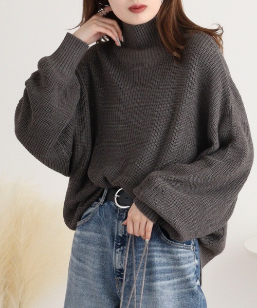 atONE(アットワン)の「atONE タートルネックボリュームニット(ニット/セーター・レディース・グレイッシュベージュ/ブラック/杢グレー/ライトグレー・M-L/LL~3L)」の3枚目の写真
