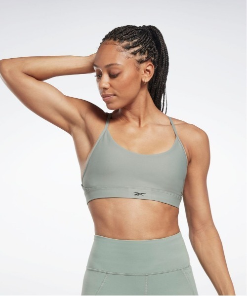 Reebok(リーボック)の「ストラップ スポーツブラ / LUX STRAPPY SPORTS BRA(スポーツブラ・レディース・ホワイト/グリーン/ブラック/ライトグリーン/アッシュブラウン/ブルー/グレイッシュベージュ/ブルーグレー/ピンク・X-SMALL/SMALL/MEDIUM/LARGE/X-LARGE)」の6枚目の写真