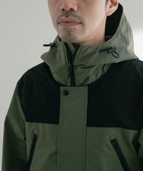 ITEMS URBANRESEARCH(アイテムズ アーバンリサーチ)の「高機能 コンビカラーマウンテンパーカー(マウンテンパーカー・メンズ・オリーブ/ブラック/ベージュ・MEDIUM/LARGE)」の21枚目の写真
