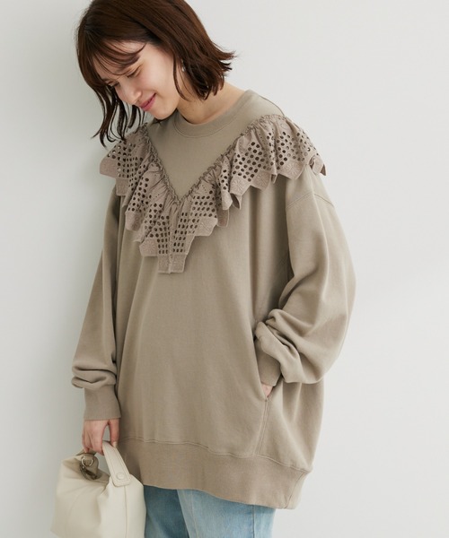 Sugar spoon（シュガースプーン）の「・SUGAR SPOON刺繍レースウラケプルオーバー（Tシャツ/カットソー・レディース・グレイッシュベージュ/ブラック/アイボリー/グリーン系その他3・FREE）」の3枚目の写真