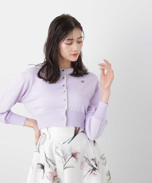 JILL by JILL STUART（ジルバイジルスチュアート）の「◇エンブレムシシュウクルーカーディガン（ニット/セーター・レディース・ネイビー/ホワイト系その他/パープル/ホワイト・FREE）」の4枚目の写真