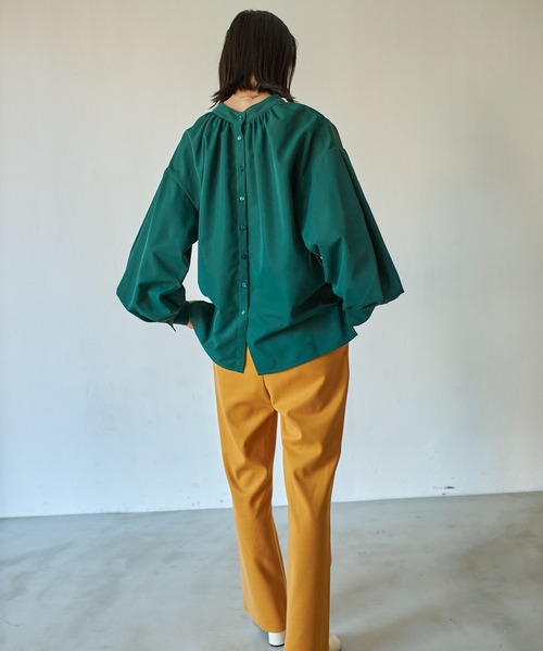 VACANCY(ヴァカンシー)の「長袖ブラウス(シャツ/ブラウス・レディース・ホワイト・FREE)」の2枚目の写真