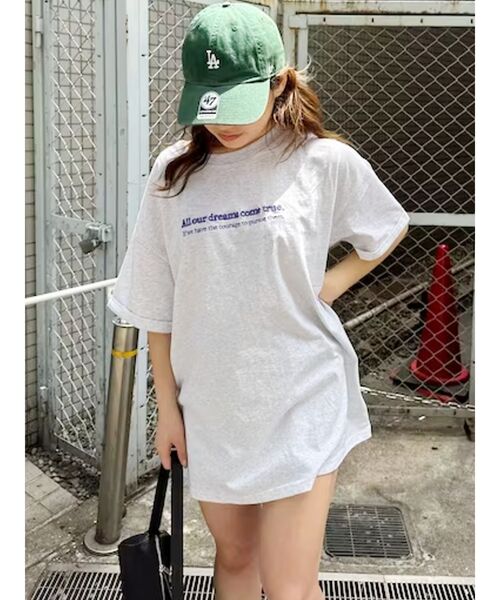 EVRIS（エヴリス）の「DREAMグラフィックオーバーサイズTシャツ（Tシャツ/カットソー・レディース・ブラック/グレー/ネイビー/ホワイト・FREE）」の3枚目の写真