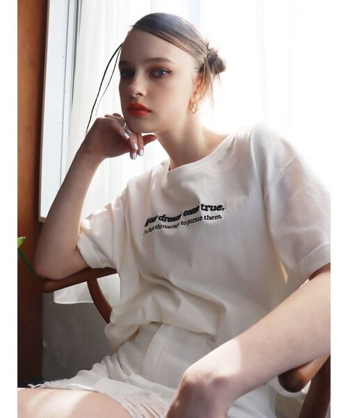 EVRIS（エヴリス）の「DREAMグラフィックオーバーサイズTシャツ（Tシャツ/カットソー・レディース・ブラック/グレー/ネイビー/ホワイト・FREE）」の10枚目の写真