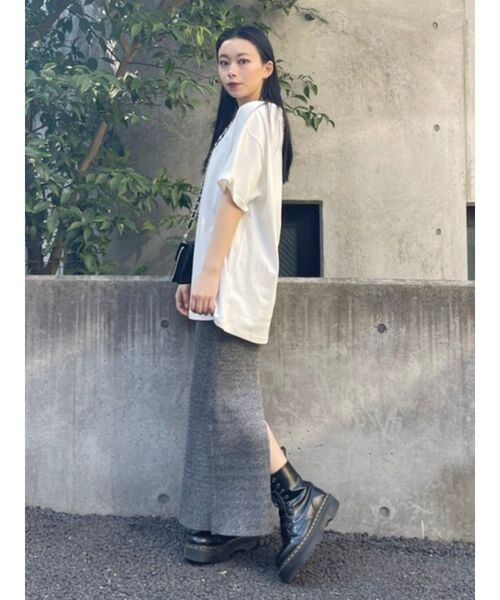 EVRIS（エヴリス）の「DREAMグラフィックオーバーサイズTシャツ（Tシャツ/カットソー・レディース・ブラック/グレー/ネイビー/ホワイト・FREE）」の15枚目の写真