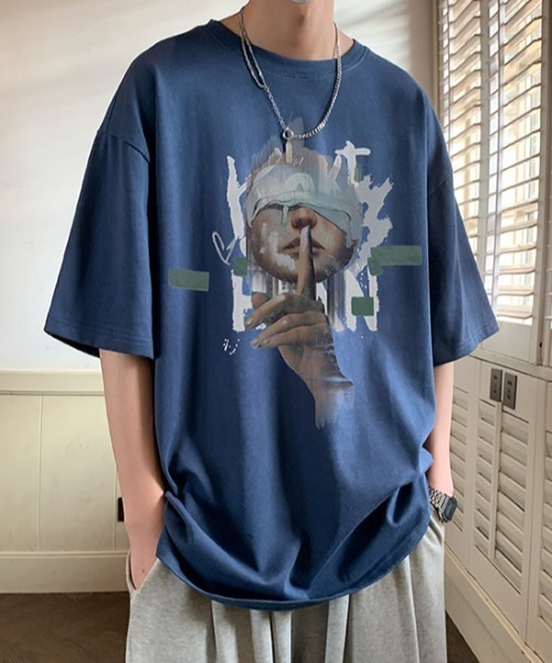 MGV(エムジーヴィー)の「フロントイラストT(Tシャツ/カットソー・メンズ・ブラウン/グリーン/ホワイト/ダークグレー/ブルー/ブラック・MEDIUM/LARGE/X-LARGE)」の6枚目の写真