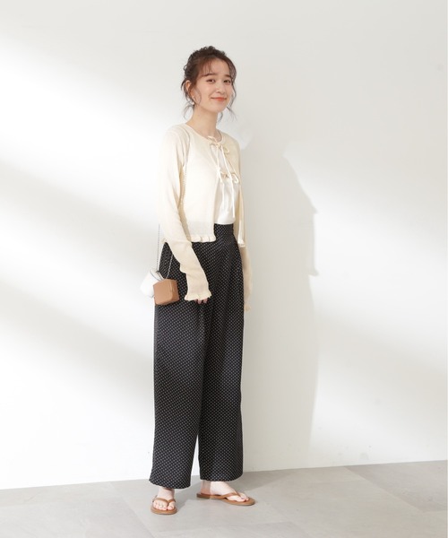 N.（N. Natural Beauty Basic）（エヌエヌナチュラルビューティーベーシック）の「◆リラックスストレートパンツ（デニムパンツ・レディース・ブラック系その他/ドット・MEDIUM）」の8枚目の写真