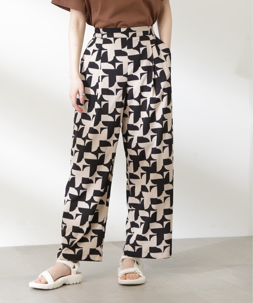 N.（N. Natural Beauty Basic）（エヌエヌナチュラルビューティーベーシック）の「◆リラックスストレートパンツ（デニムパンツ・レディース・ブラック系その他/ドット・MEDIUM）」の10枚目の写真