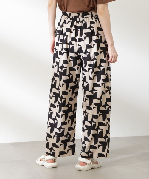 N.（N. Natural Beauty Basic）（エヌエヌナチュラルビューティーベーシック）の「◆リラックスストレートパンツ（デニムパンツ・レディース・ブラック系その他/ドット・MEDIUM）」の7枚目の写真