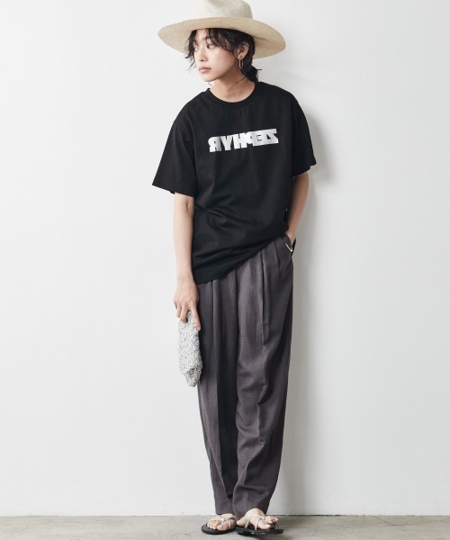 CHIC STYLE（シックスタイル）の「＜大きいサイズ＞レーヨン麻2タックワイドストレートパンツ シックスタイル（その他パンツ・レディース・ベージュ/チャコール・5L/L/3L/4L/LL）」の9枚目の写真