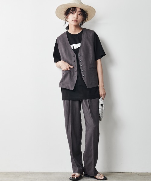 CHIC STYLE（シックスタイル）の「＜大きいサイズ＞レーヨン麻2タックワイドストレートパンツ シックスタイル（その他パンツ・レディース・ベージュ/チャコール・5L/L/3L/4L/LL）」の18枚目の写真