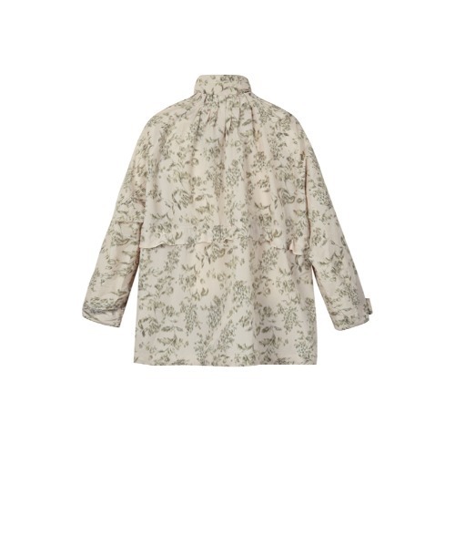 JNBY（ジェーエヌビーワイ）の「Oversized Unique-pattern Stand-collar Polyester Jacket（ブルゾン・レディース・ブラック系その他/ホワイト系その他・36/40）」の14枚目の写真