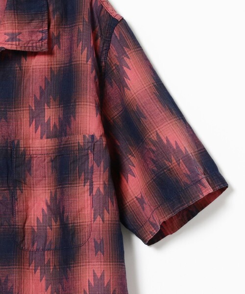 REMI RELIEF（レミレリーフ）の「REMI RELIEF × BEAMS PLUS / 別注 Indigo Check Print Shirt（シャツ/ブラウス・メンズ・レッド/イエロー・SMALL/MEDIUM/LARGE/X-LARGE）」の9枚目の写真
