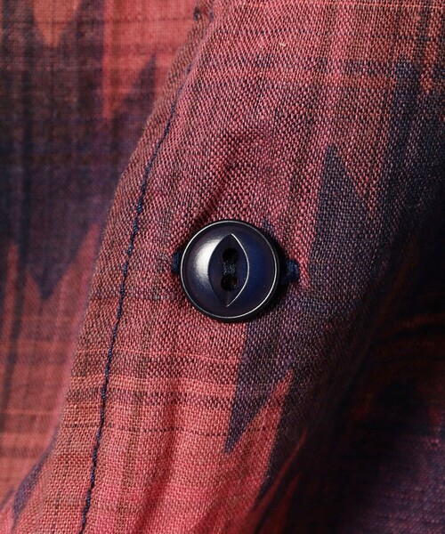 REMI RELIEF（レミレリーフ）の「REMI RELIEF × BEAMS PLUS / 別注 Indigo Check Print Shirt（シャツ/ブラウス・メンズ・レッド/イエロー・SMALL/MEDIUM/LARGE/X-LARGE）」の14枚目の写真