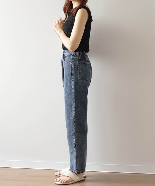 mil(ミル)の「【150㎝前後の小柄さんサイズ】タックデニムパンツ(デニムパンツ・レディース・ネイビー/ケミカルウォッシュ・XS/S/M)」の7枚目の写真