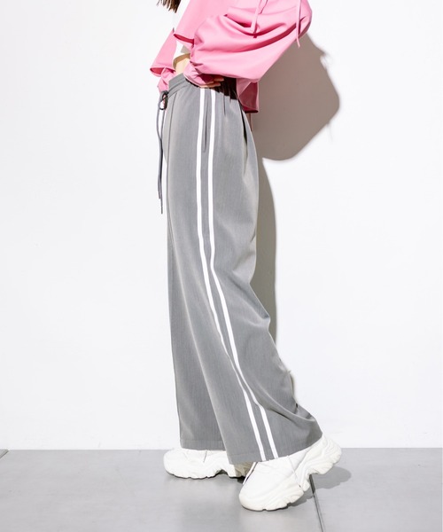 OLIVE des OLIVE（オリーブデオリーブ）の「脚長サイドラインワイドパンツ　1032020020（その他パンツ・レディース・チャコールグレー/ブラック/ピンク・FREE）」の18枚目の写真