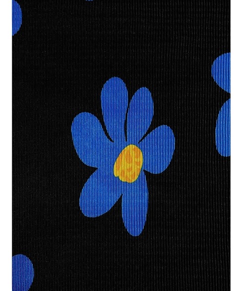 LVEU.（ラブユ.）の「【LVEU.】フラワープリーツキャミロンパース(Aiselect) / オーバーオール ロンパース キャミ プリーツ 花柄 フラワー 総柄 ブラック ブルー（サロペット/オーバーオール・レディース・ブラック・FREE）」の10枚目の写真