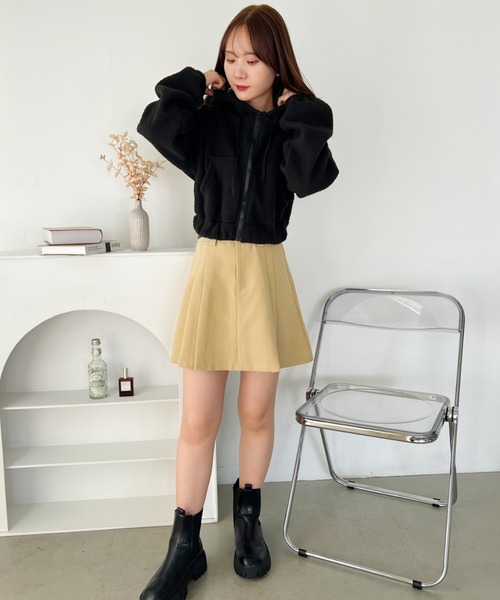 CLEA（クレア）の「クロップド丈ボアフリースパーカー（パーカー・レディース・アイボリー/ブラック・L/M）」の22枚目の写真
