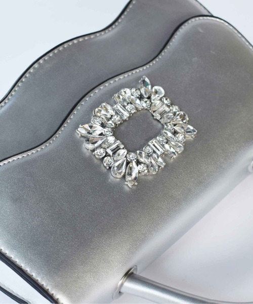PICCIN（ピッチン）の「ビジューバックルスカラップバッグ（ハンドバッグ・レディース・シルバー/ブラック・FREE）」の7枚目の写真