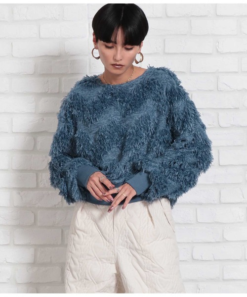 Settimissimo（セッティミッシモ）の「ボリュームスリーブ クルーネック フェザー ニット 長袖（ニット/セーター・レディース・ブルー/ベージュ・FREE）」の4枚目の写真