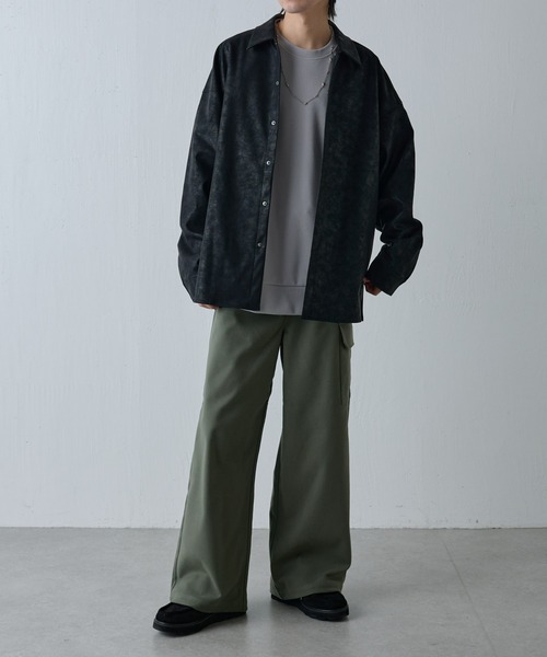 COLONY 2139（コロニートゥーワンスリーナイン）の「ウールライク1サイドカーゴパンツ（カーゴパンツ・メンズ・カーキ/ブラック・LARGE/MEDIUM）」の11枚目の写真