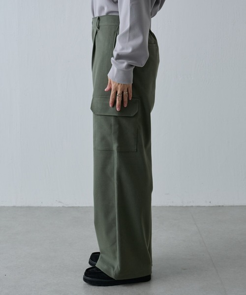 COLONY 2139（コロニートゥーワンスリーナイン）の「ウールライク1サイドカーゴパンツ（カーゴパンツ・メンズ・カーキ/ブラック・LARGE/MEDIUM）」の18枚目の写真